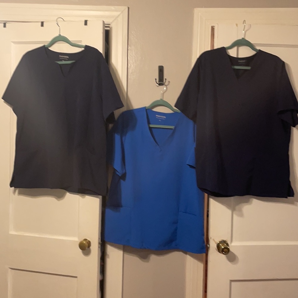 Mandala scrub top 2xl bundle royal blue and navy blue. 3 tops in total